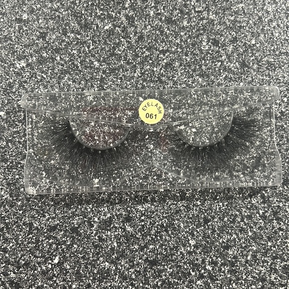 3D Soft Mink Lashes - Picture 2 of 2